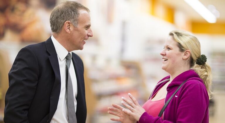 Tesco chatting in store
